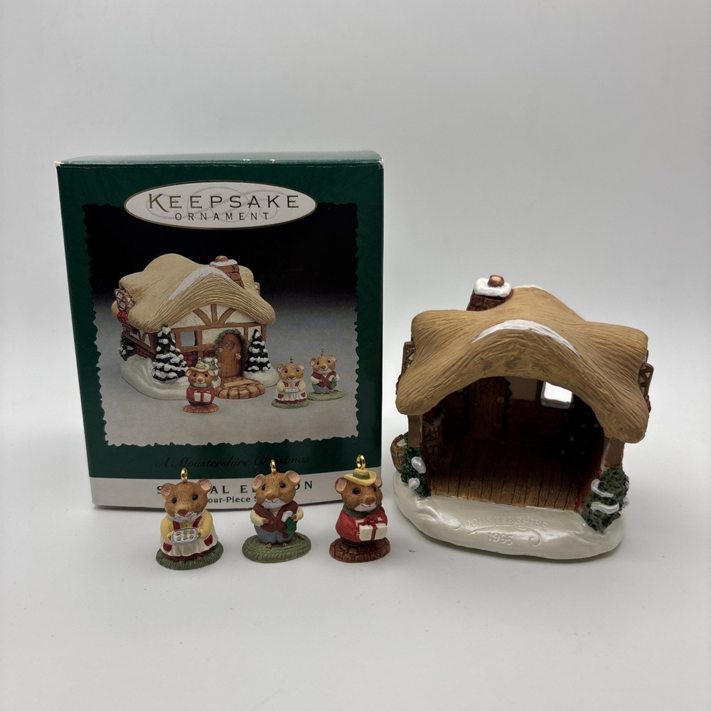1995 HALLMARK MINI ORNAMENTS A MOUSTERSHIRE CHRISTMAS W/DISPLAY SET OF 4 BOX